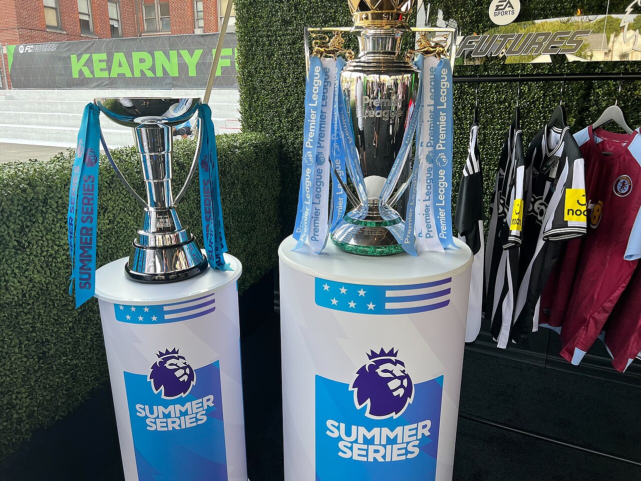 City Set the Early Pace as Title Race Takes Shape